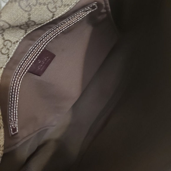 Gucci Beige and Brown Crossbody Bag - Picture 9 of 11